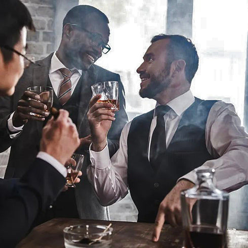 Twist Whisky Decanter, Glasses & Whisky Stones Box Set